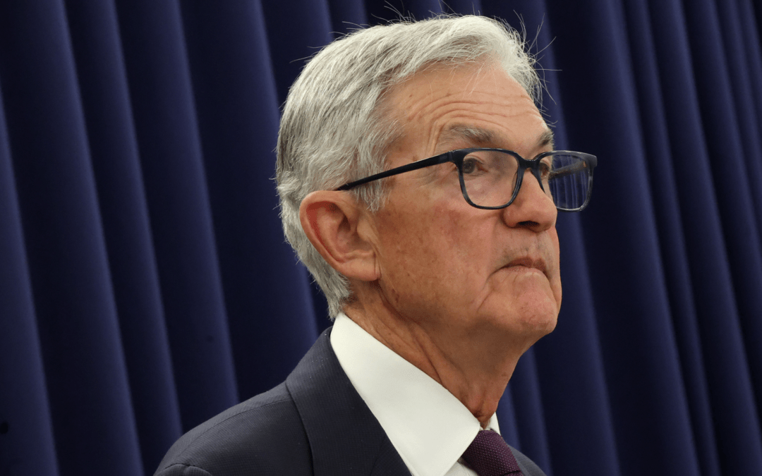 Oil Price Shock May Keep Fed Rates on Hold as Divisions Deepen
