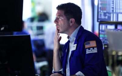 AI-Driven Recession Fears Go Viral as Economists Debate Stock Crash Scenario