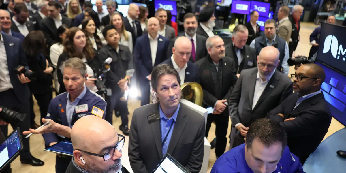 69b2e2c4a96e437d6eb835f8 The Iran war stock market recession debate is heating up as oil prices surge and markets swing. See what analysts and investors are saying now.
